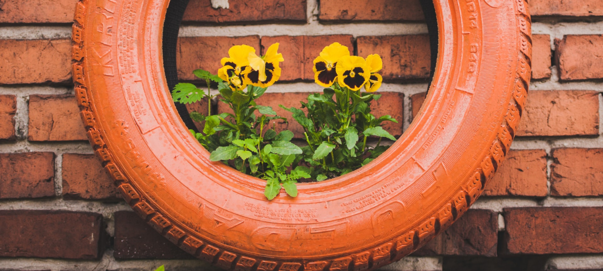 Cmonjardinier vous présente une sélection de pots de fleurs originaux et insolites